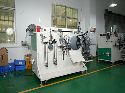 Bobinadora automática de cintas (sin tubo de papel)