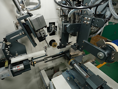 Bobinadora automática de cuerda (tipo tubo de papel)